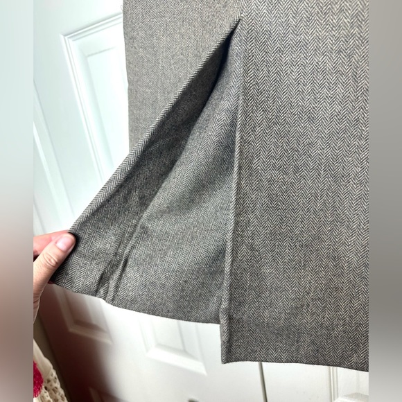 Vtg J.CREW 100%Wool Herringbone Skirt A-Line Brown Tan Vintage Blue Label Pleat - Picture 4 of 9